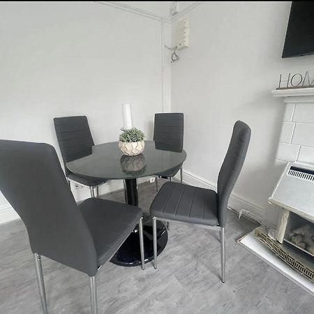Charming 2 Bed Flat On Tower Bridge Apartment London Ngoại thất bức ảnh