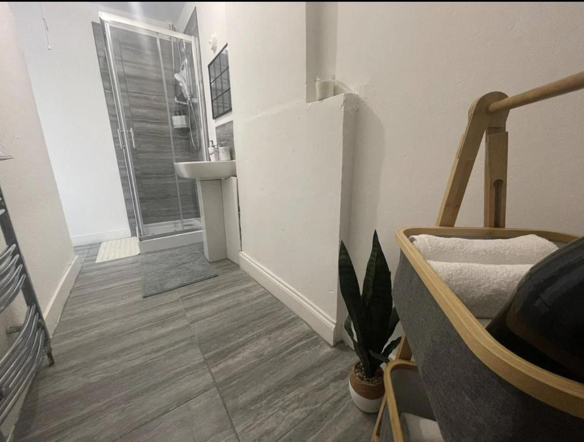 Charming 2 Bed Flat On Tower Bridge Apartment London Ngoại thất bức ảnh
