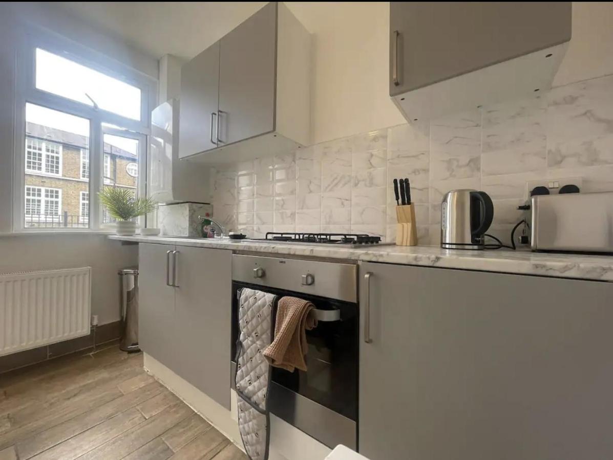 Charming 2 Bed Flat On Tower Bridge Apartment London Ngoại thất bức ảnh
