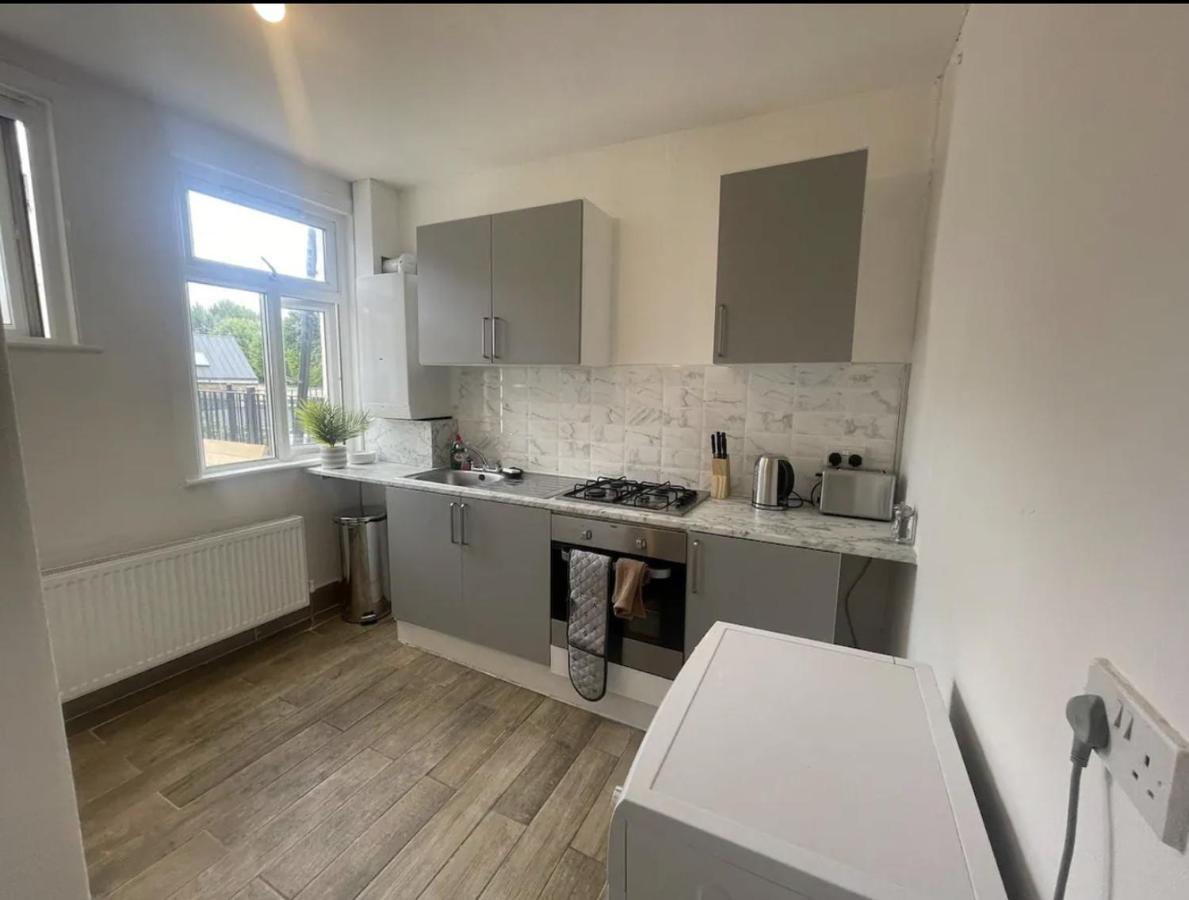 Charming 2 Bed Flat On Tower Bridge Apartment London Ngoại thất bức ảnh
